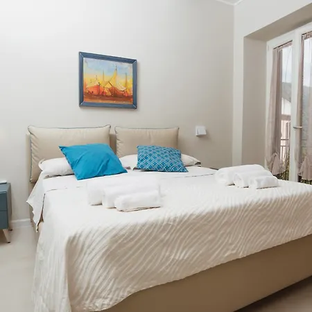 Sunseverino 게스트하우스 *